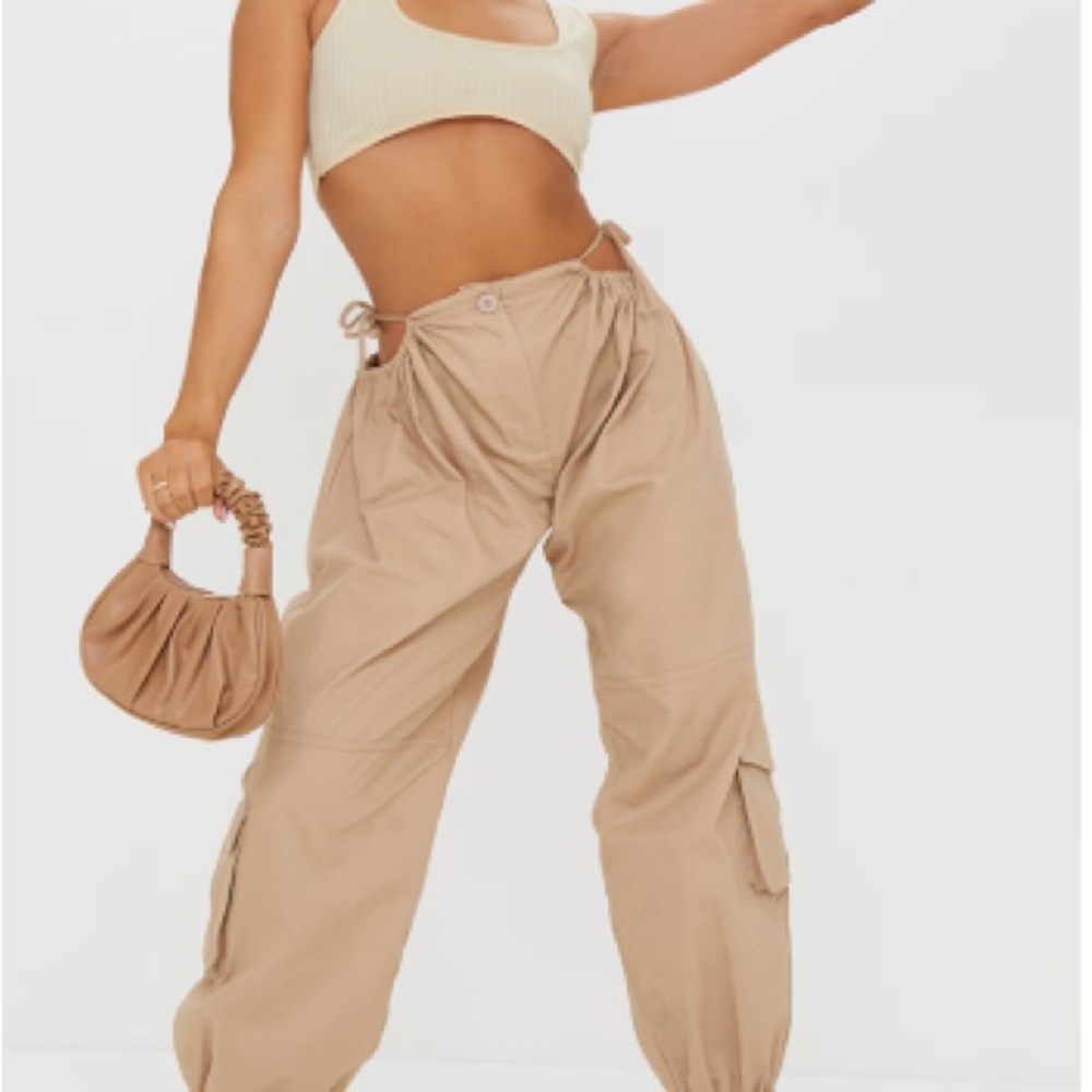 PrettyLittleThing Tan Cargo Joggers